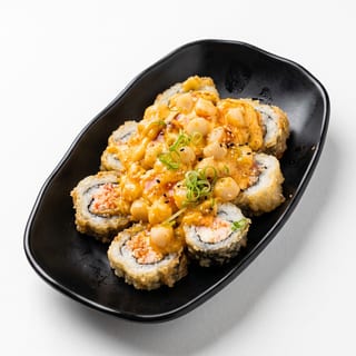 Scallop Dynamite Roll
